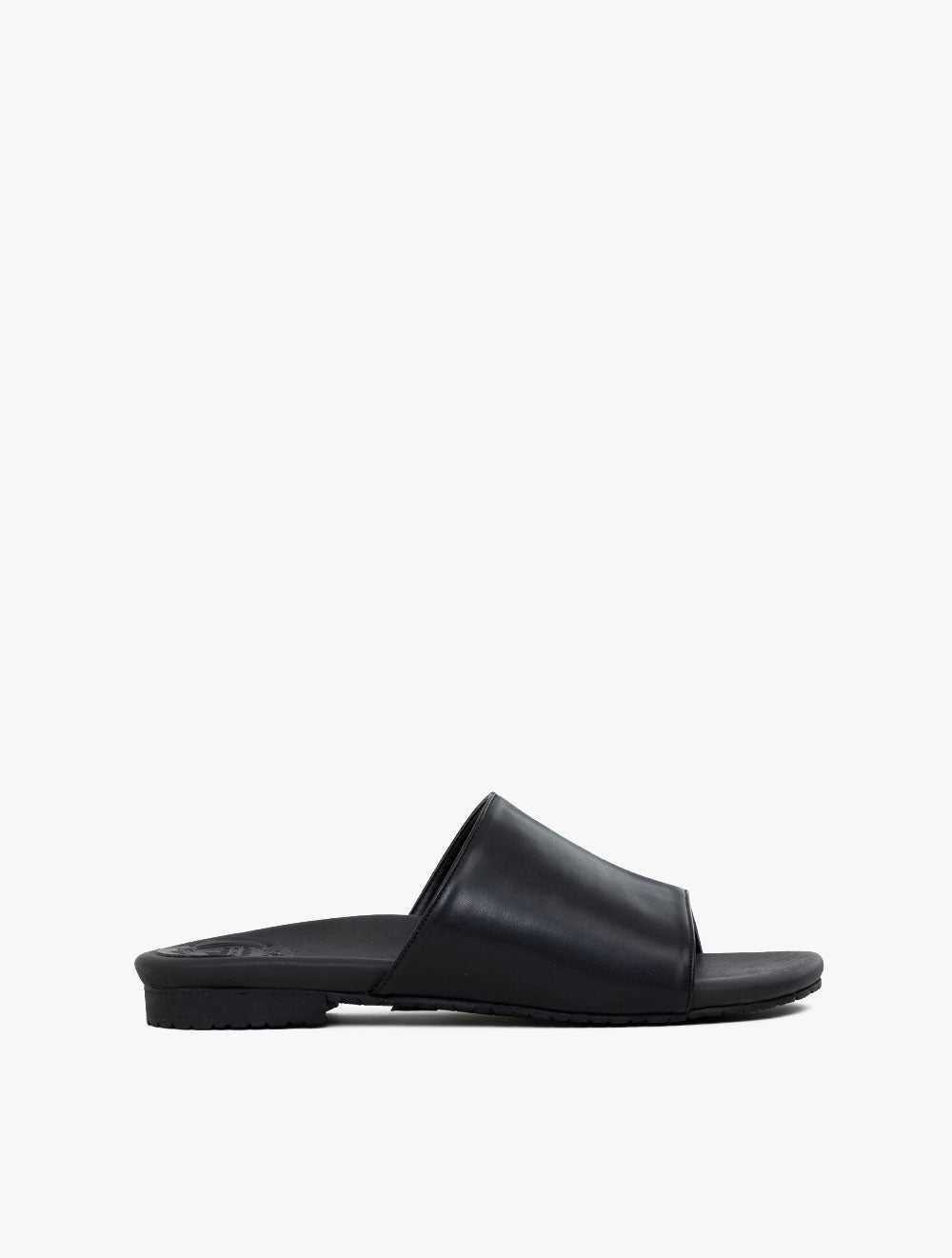 WIMO
Orthopaedic - Hela Black Flat Sandal