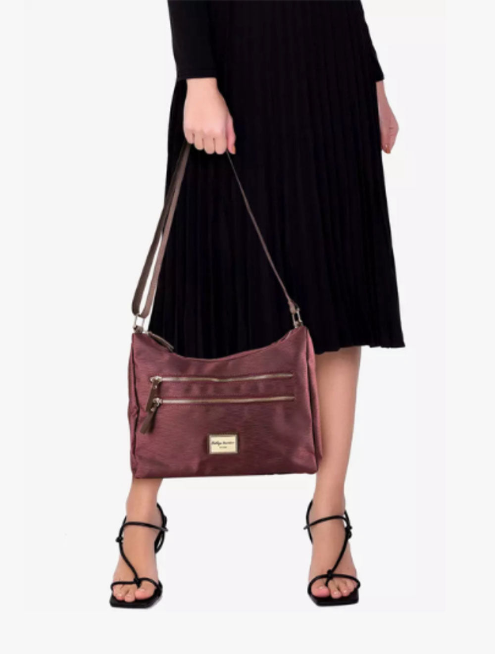 2200-THA472MAROON-5